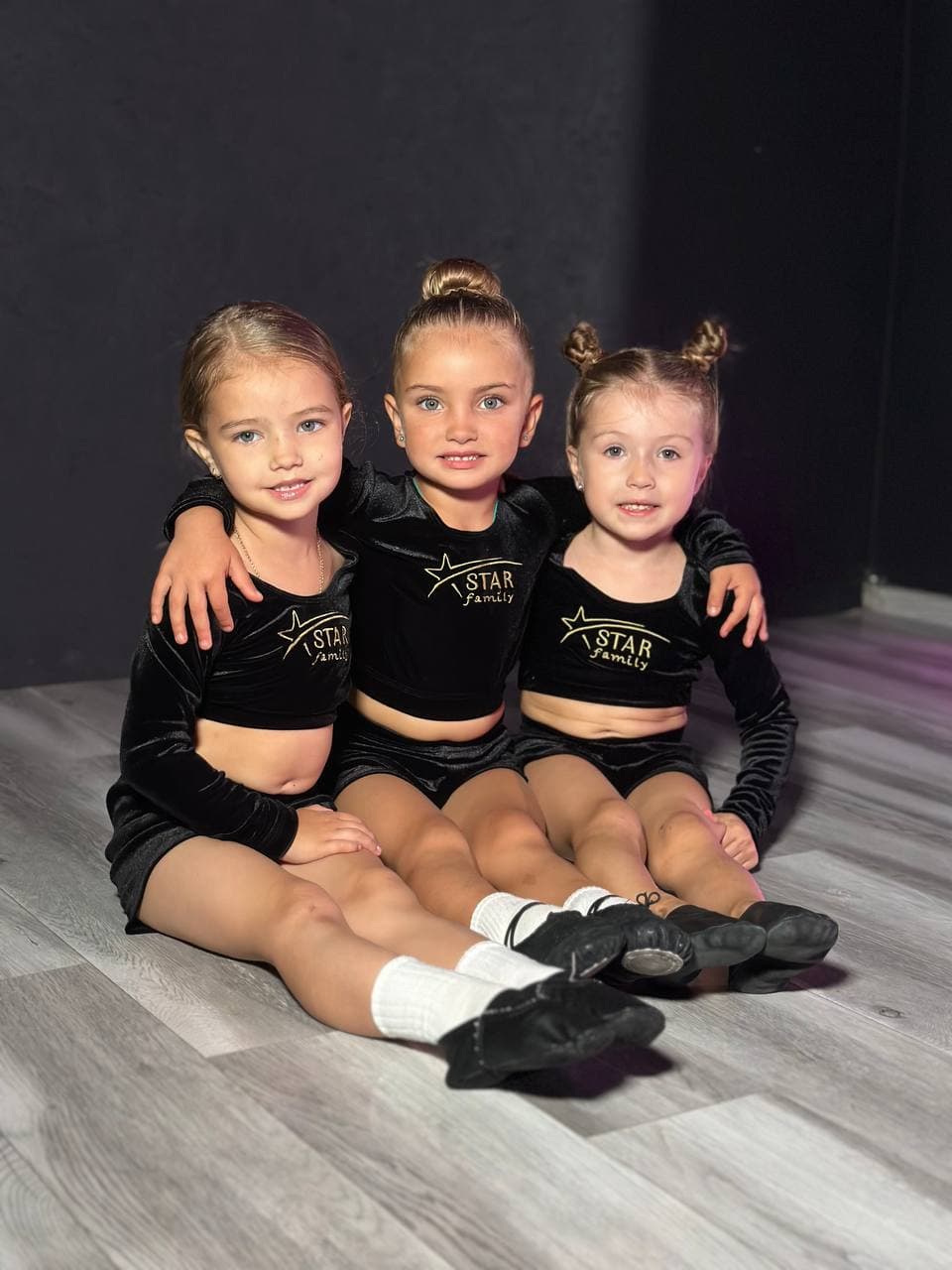 Форма Star Family 4